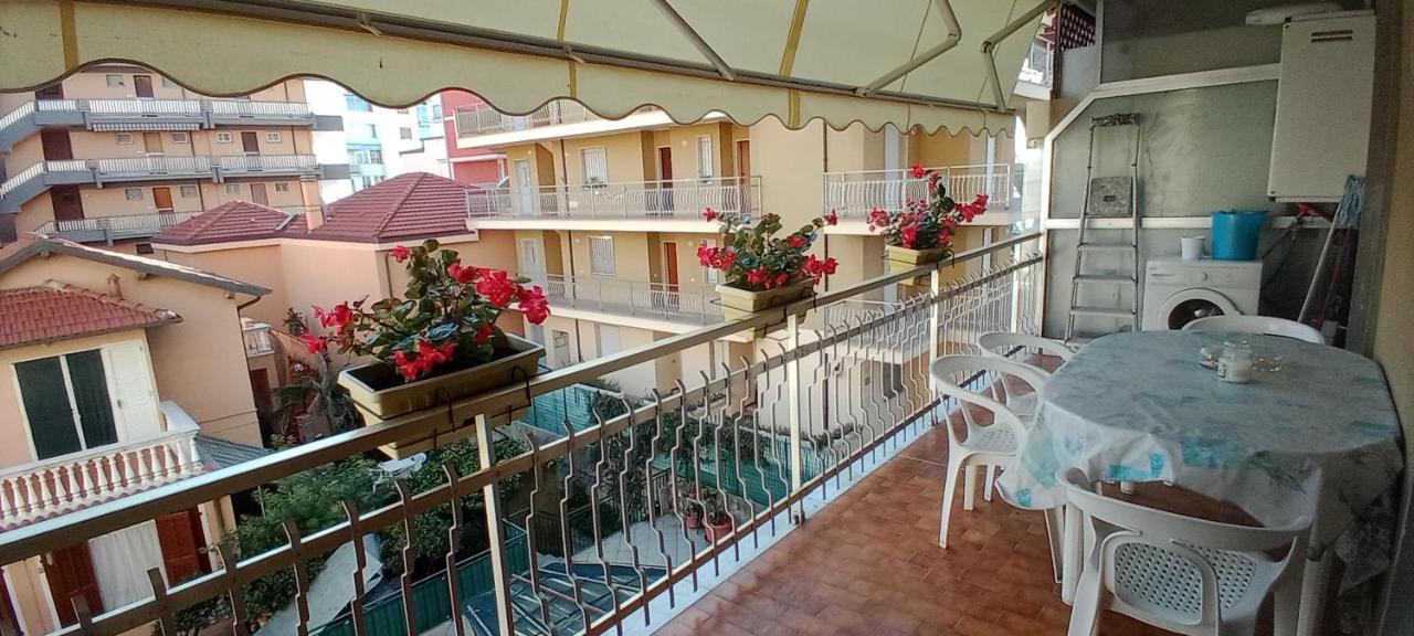 Appartamento Giusy Ventimiglia Zewnętrze zdjęcie