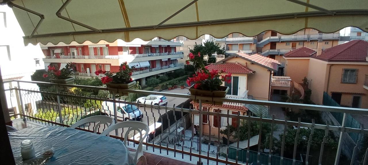 Appartamento Giusy Ventimiglia Zewnętrze zdjęcie